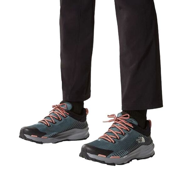 The North Face Sz 7W Blue/Black Vectiv Fastpack Futurelight Hiking Shoes BR11-1 - Picture 1 of 11
